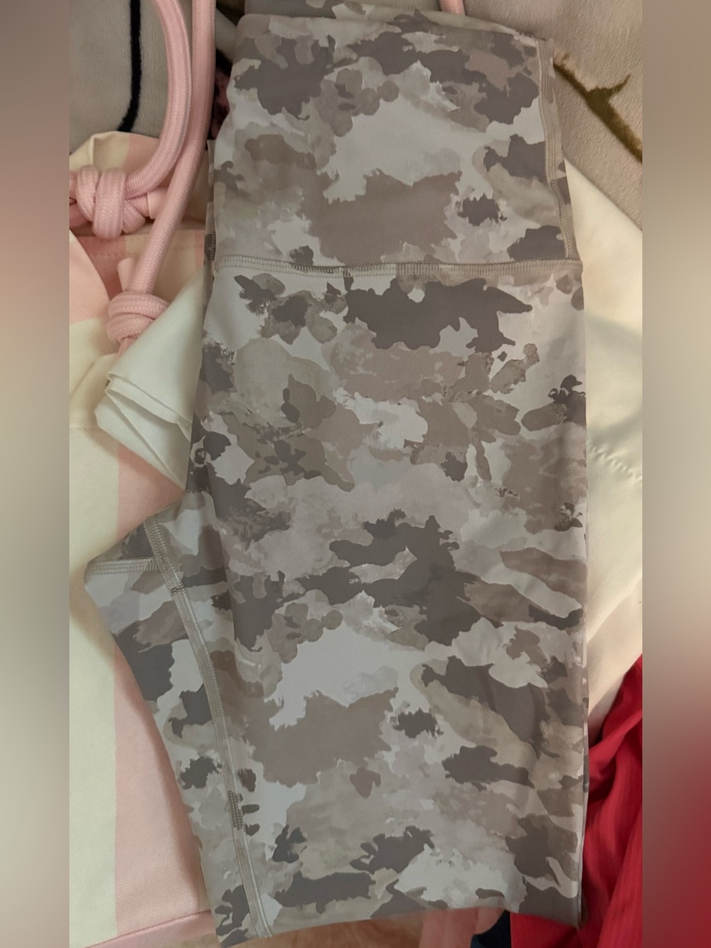 Lululemon Camo Print leggings